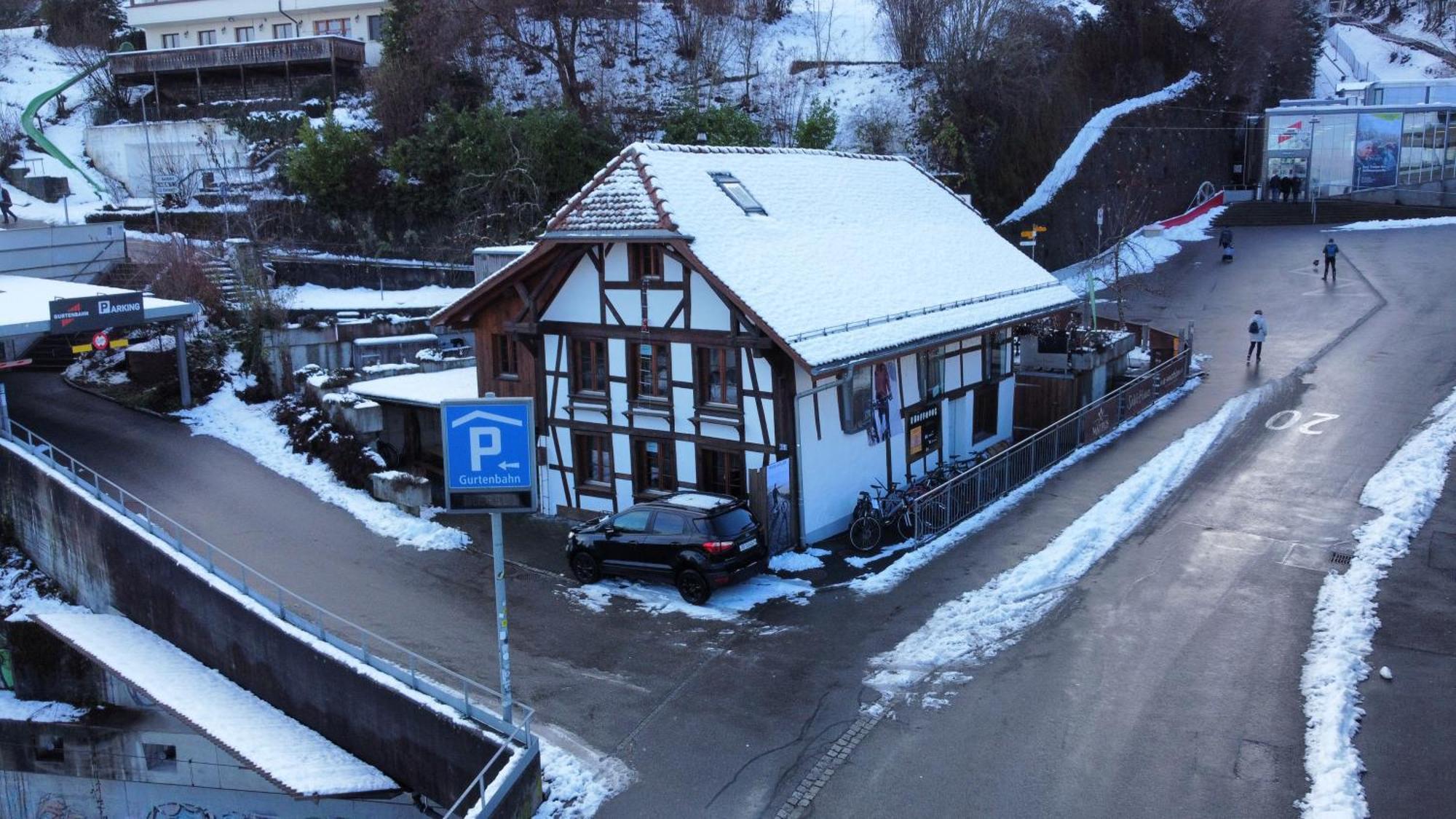 Sahlihuus *